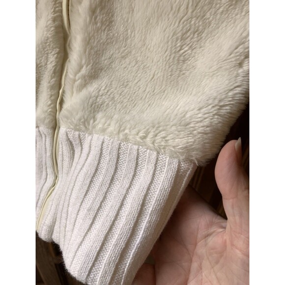 Mudd Women's White Faux Fur Sleeveless Full Zip Mock Neck Sweater Vest Size M - Picture 6 of 9